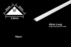Tamiya 70116 Poutre triangulaire en plastique 2 mm - 1 pièce