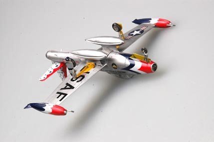 Hobby Boss 80247 F-84G Chasseur Thunderjet (1/72) – immagine 5