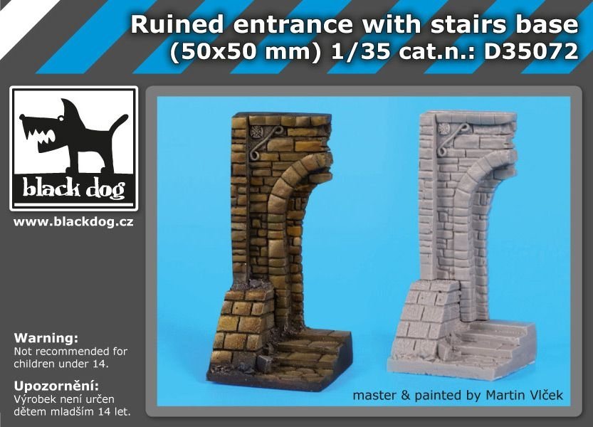 Black Dog D35072 Entrée en ruine avec escalier, socle 1/35