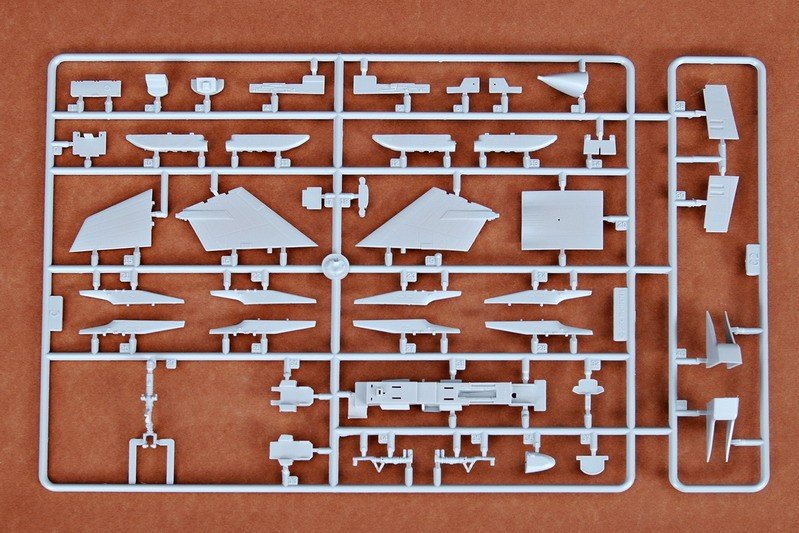 Trumpeter 01616 RA-5C Vigilant (1/72) – immagine 8