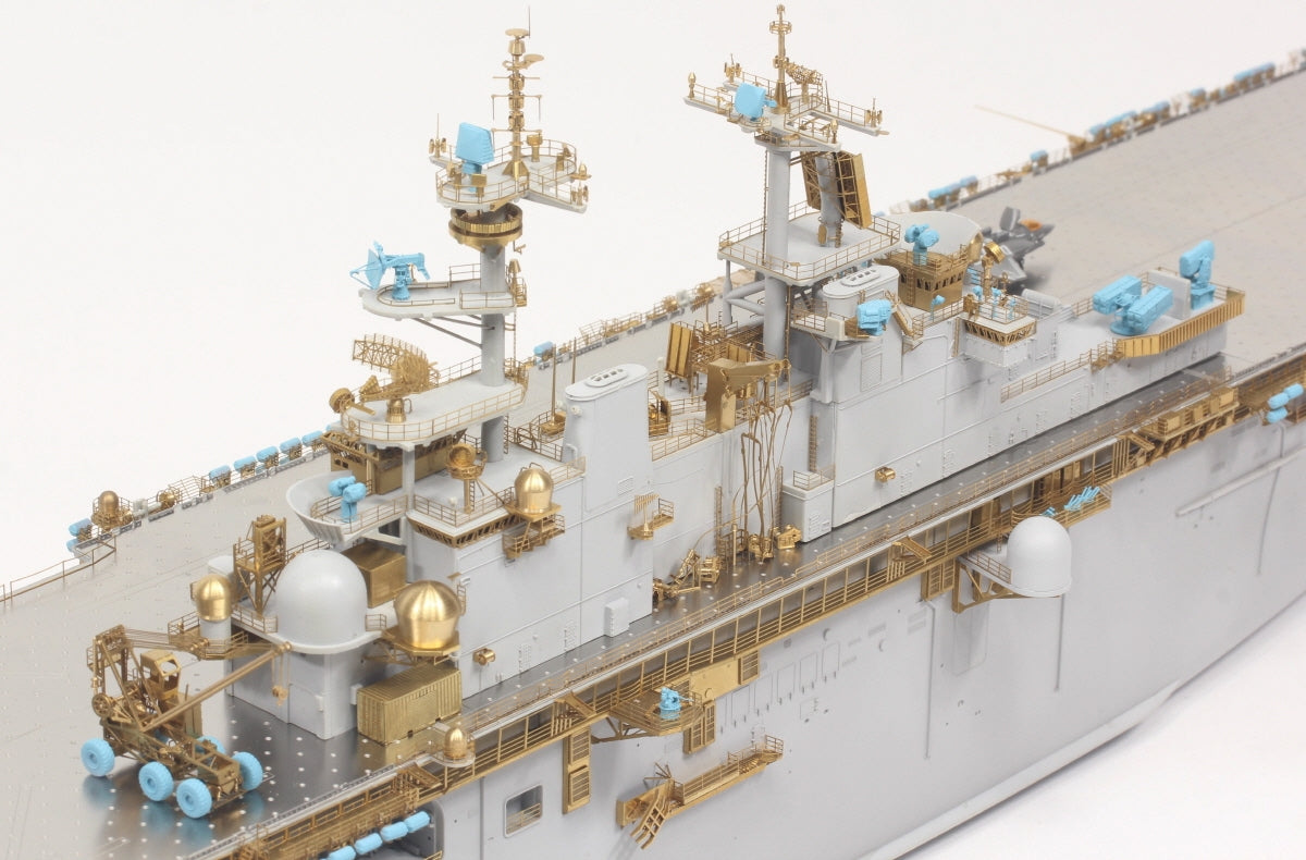 Pontos 37001R1 USS LHD-2 Essex Kit + Ensemble de détails 1/350 – Bild 18