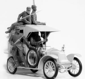 ICM 35660 Bataille de la Marne (1914), Taxi avec figurines françaises au 1/35 – image 3