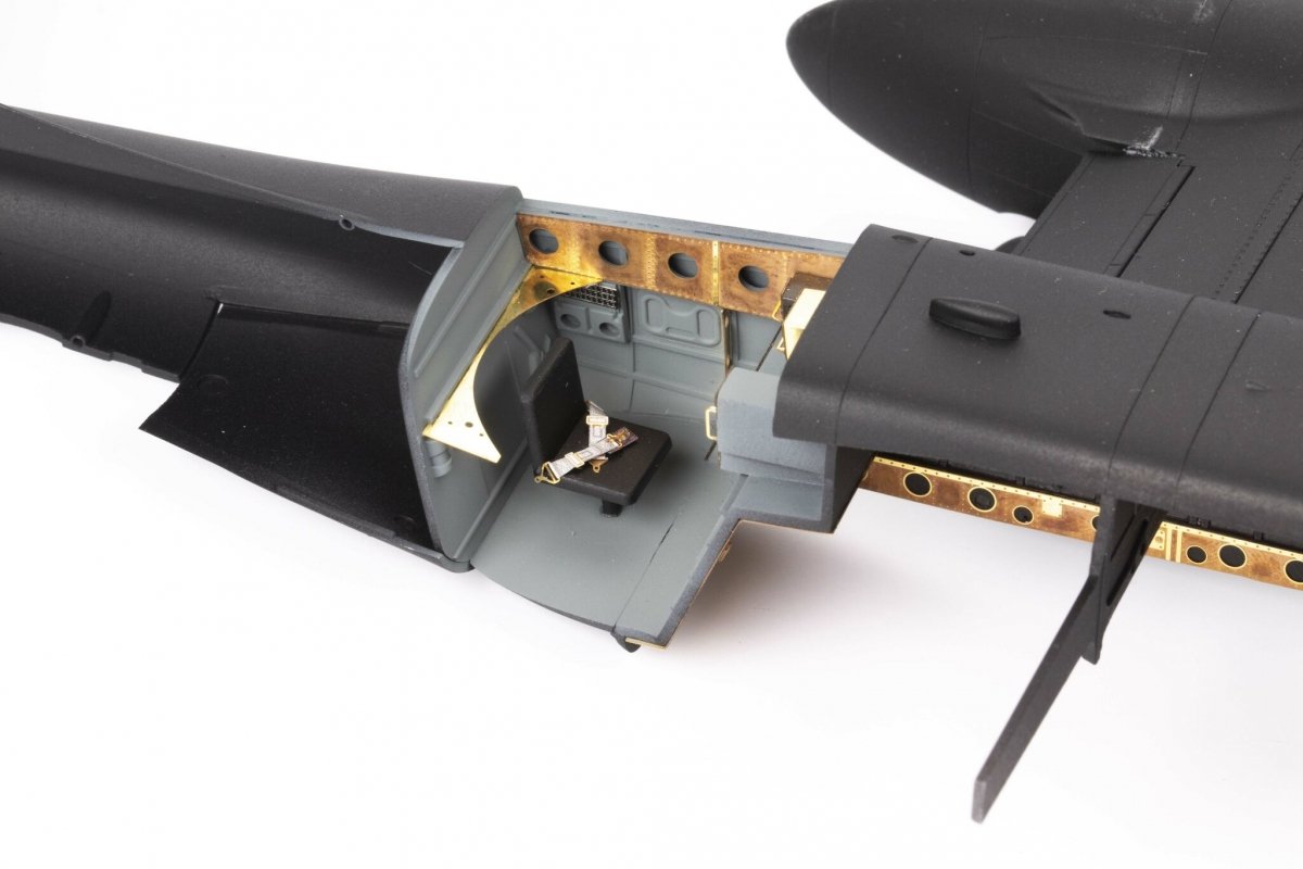 Ceintures de sécurité Eduard FE1263 B-26K Invader en acier ICM 1/48 – image 4