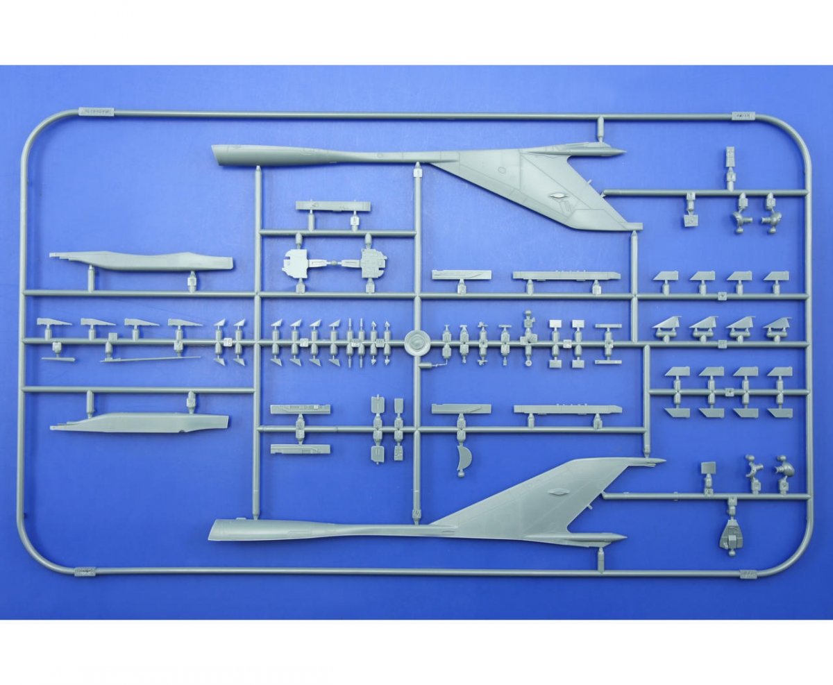 Eduard 8237 MiG-21PFM 1/48  – Bild 8