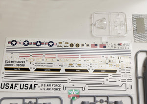 Maquette A&amp;amp;A Models 4402 C-141A Avion de transport stratégique militaire 1/144 – immagine 4