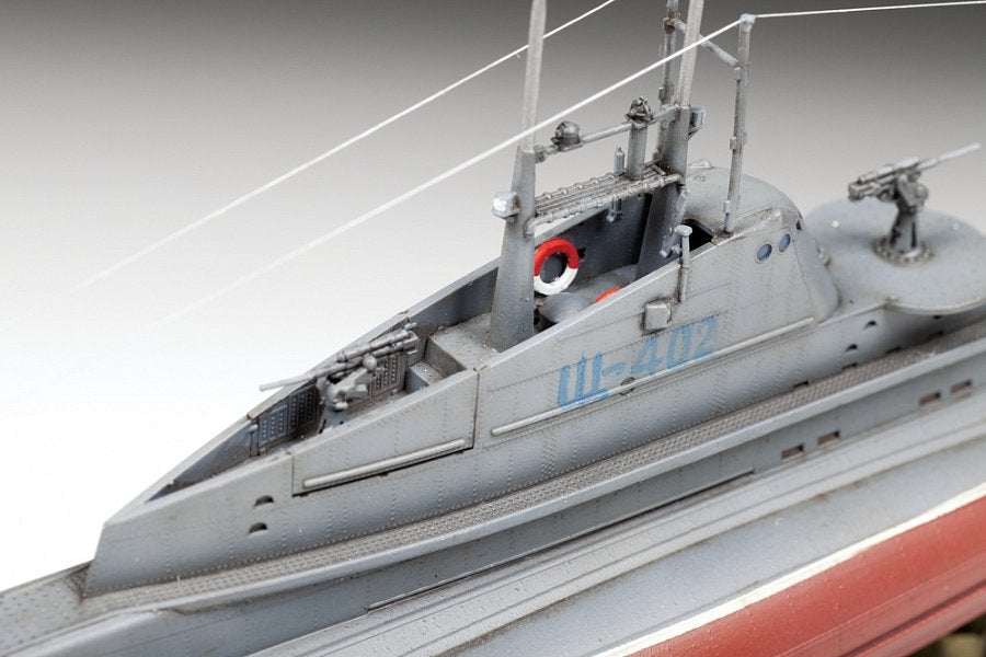 Zvezda 9041 Sous-marin soviétique de la Seconde Guerre mondiale SHCHUKA (SHCH) classe 1/144 – Bild 3