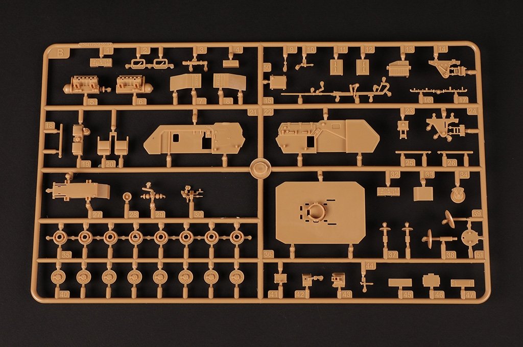 Hobby Boss 82941 Obusier automoteur Dana de 152 mm, échelle 1/72 – image 11