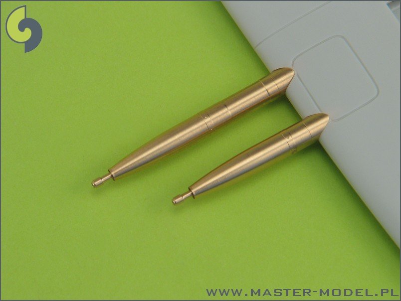 Master AM-32-021 Supermarine Spitfire revised wing (Mk.21/24) - Hispano 20mm cannons in fairings 1/32 – zdjęcie 3