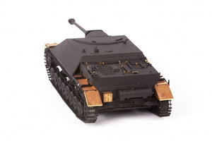 Eduard 36494 Jagdpanzer IV BORDER MODEL 1/35 – image 4