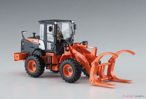 Hasegawa 66105 Chargeuse sur pneus Hitachi ZW100-6 avec grappin à grumes, engin de travail, échelle 1/35  – image 2