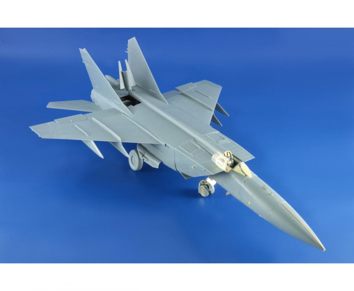 Eduard 48797 MiG-25PD/ PDS Foxbat extérieur KITTY HAWK 1/48 – immagine 6