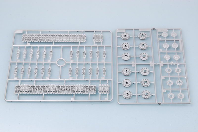 Trumpeter 00367 Char allemand Pz.Kpfm KV-2 754(r) (1/35) – image 10