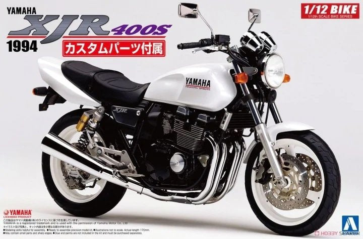 Aoshima 05326 Yamaha XJR 400S avec pièces personnalisées 1/12