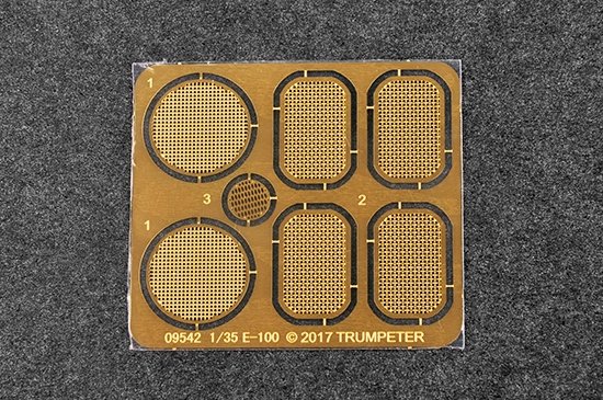 Trumpeter 09543 E-100 Char lourd Tourelle Krupp 1/35 – immagine 9