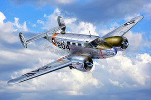 Revell 03811 Beechcraft Modèle 18 1/48 – immagine 3