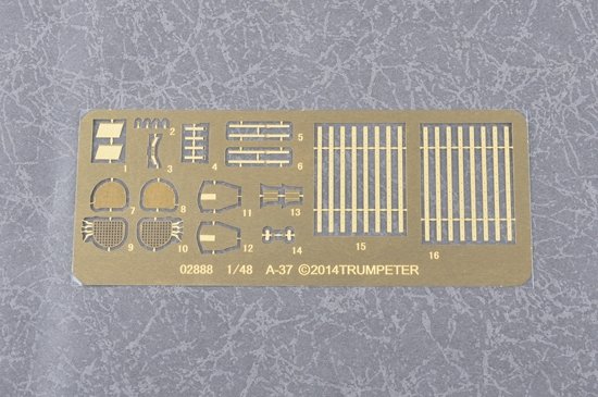 Trumpeter 02889 US A-37B Dragonfly Light Ground-Attack Aircraft 1/48 – zdjęcie 9
