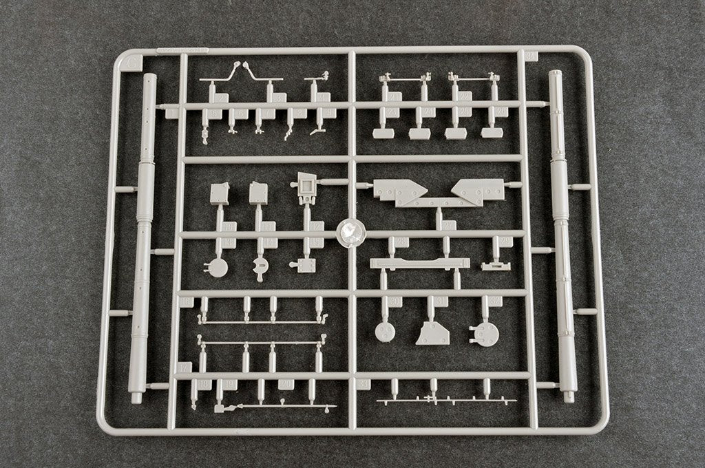 Trumpeter 09601 Obj.172 T-72 Ural soviétique au 1/35  – Bild 12