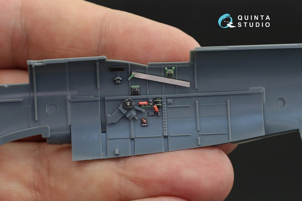 Intérieur imprimé en 3D et coloré sur papier décalcomanie (Eduard) Quinta Studio QD48121 Spitfire Mk.XVI 1/48  – image 8