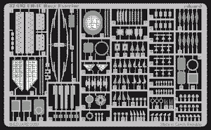 Maquette extérieure Eduard 32092 UH-1C au 1/35, ACADEMY, MRC