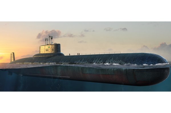 Hobby Boss 83532 SNLE de classe Typhoon de la marine russe (1/350)
