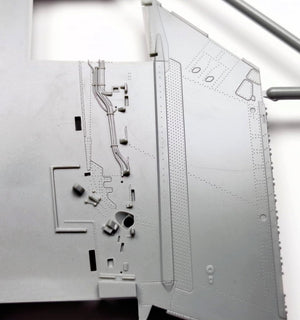 MiniBase 8001 SU-33 Flanker-D 1/48 – immagine 10
