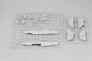 Trumpeter 01654 BAC Lightning F.6/F.2A 1/72 – image 4