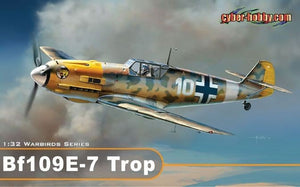 Cyber ​​​​Hobby 3223 Bf109E-7 Trop (1/32)