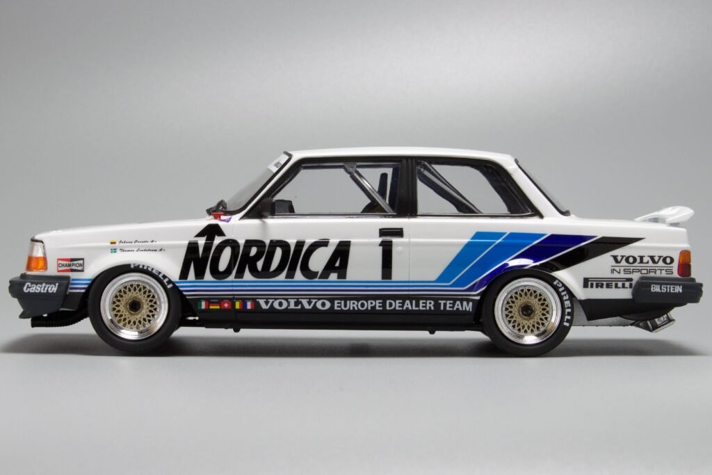 NuNu PN24013 Volvo 240 Turbo &amp;#39;86 ETCC Hockenheim Gagnant 1/24 – image 7