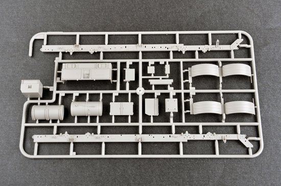 Trumpeter 01054 Système de défense antimissile terminal à haute altitude THAAD 1/35  – immagine 6