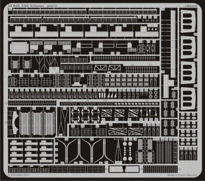Eduard 53016 USS Arizona MINI MODÈLE DE HOBBY 1/350 – immagine 3