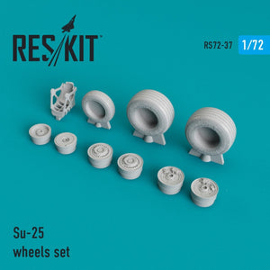 RESKIT RS72-0037 ENSEMBLE DE ROUES SU-25 1/72