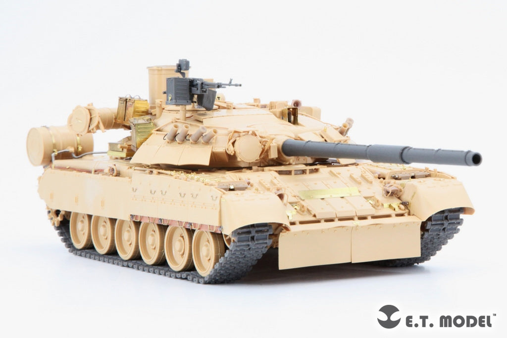 Maquette ET E35-320 Char de combat principal russe T-80U 1/35 – image 5