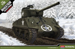 Academy 13500 M4A3(76)W Bataille des Ardennes (1/35)