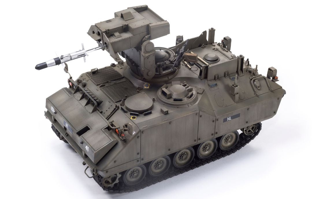 AFV Club 35356 YPR-765 PRAT avec lance-roquettes remorqué 1/35  – image 2