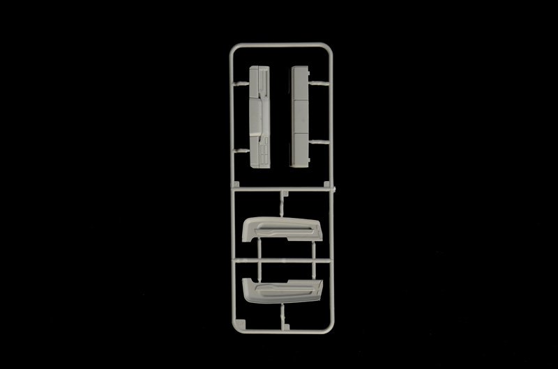 Italeri 3961 Scania S770 4x2 Toit normal - ÉDITION LIMITÉE 1/24 – immagine 17