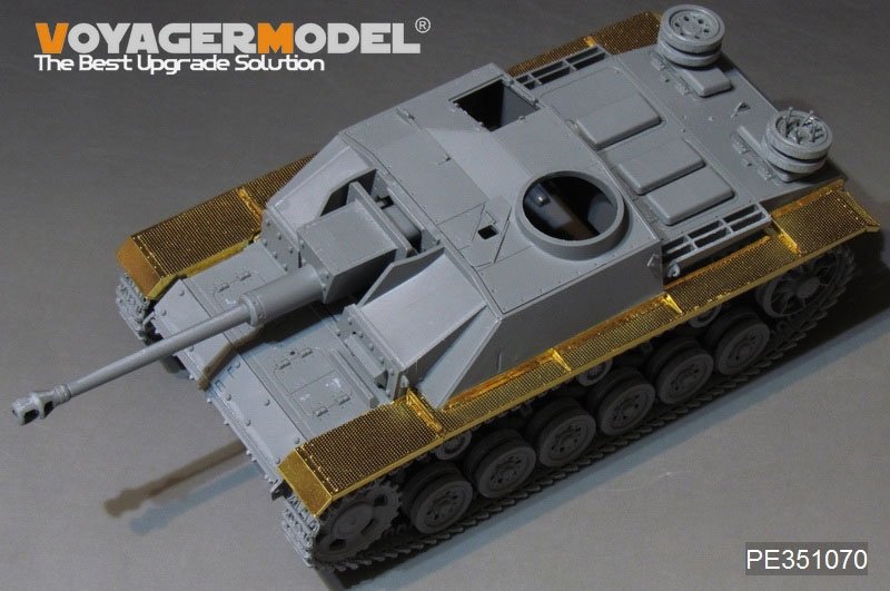Voyager modèle PE351070 WWII allemand StuG III Ausf.G Fenders (GP) 1/35 – image 3