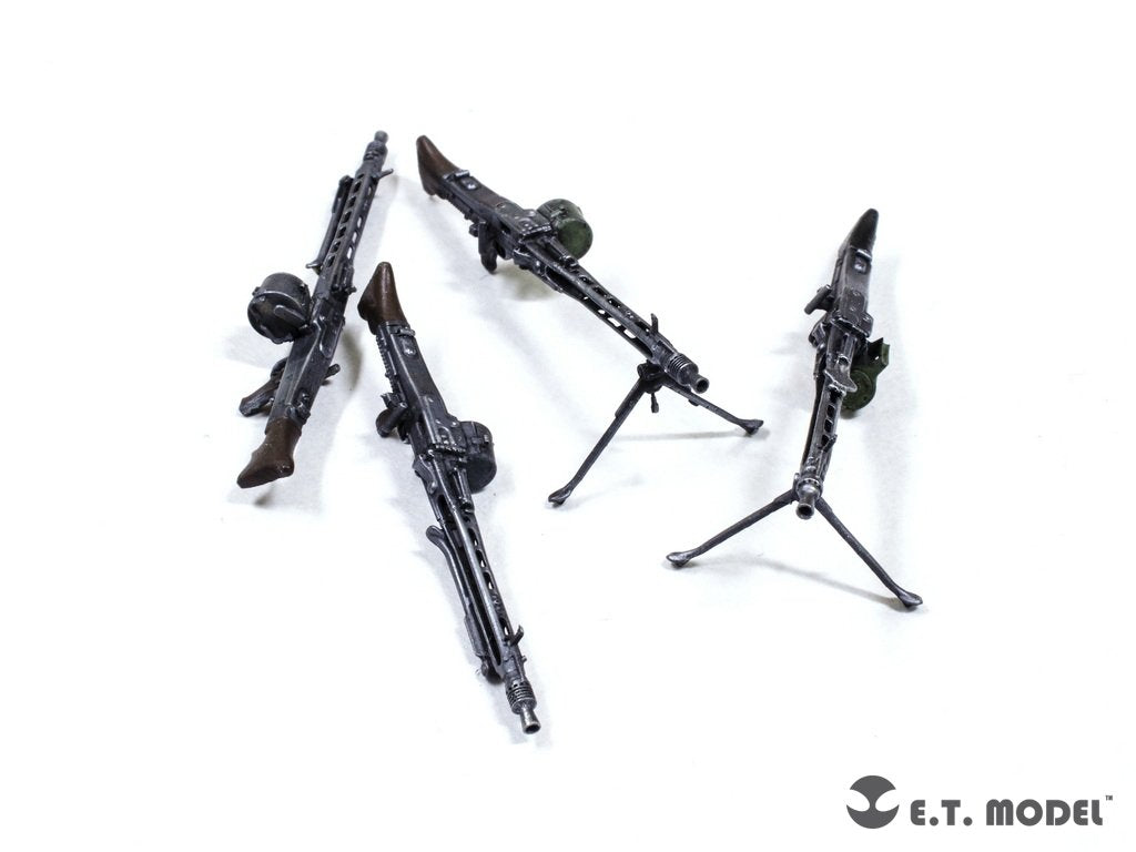 Maquette ET Model P35-217 Mitrailleuse allemande MG42 et boîte de munitions de la Seconde Guerre mondiale (impression 3D) 1/35 – immagine 4