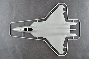J&amp;#39;adore le kit 62801 F-22A Raptor au 1/48 – Bild 4