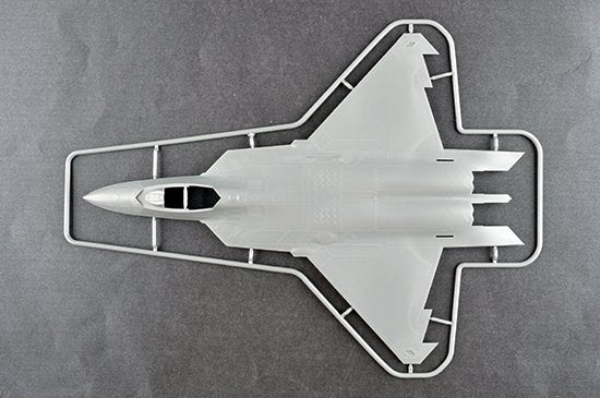 J&amp;#39;adore le kit 62801 F-22A Raptor au 1/48 – Bild 4