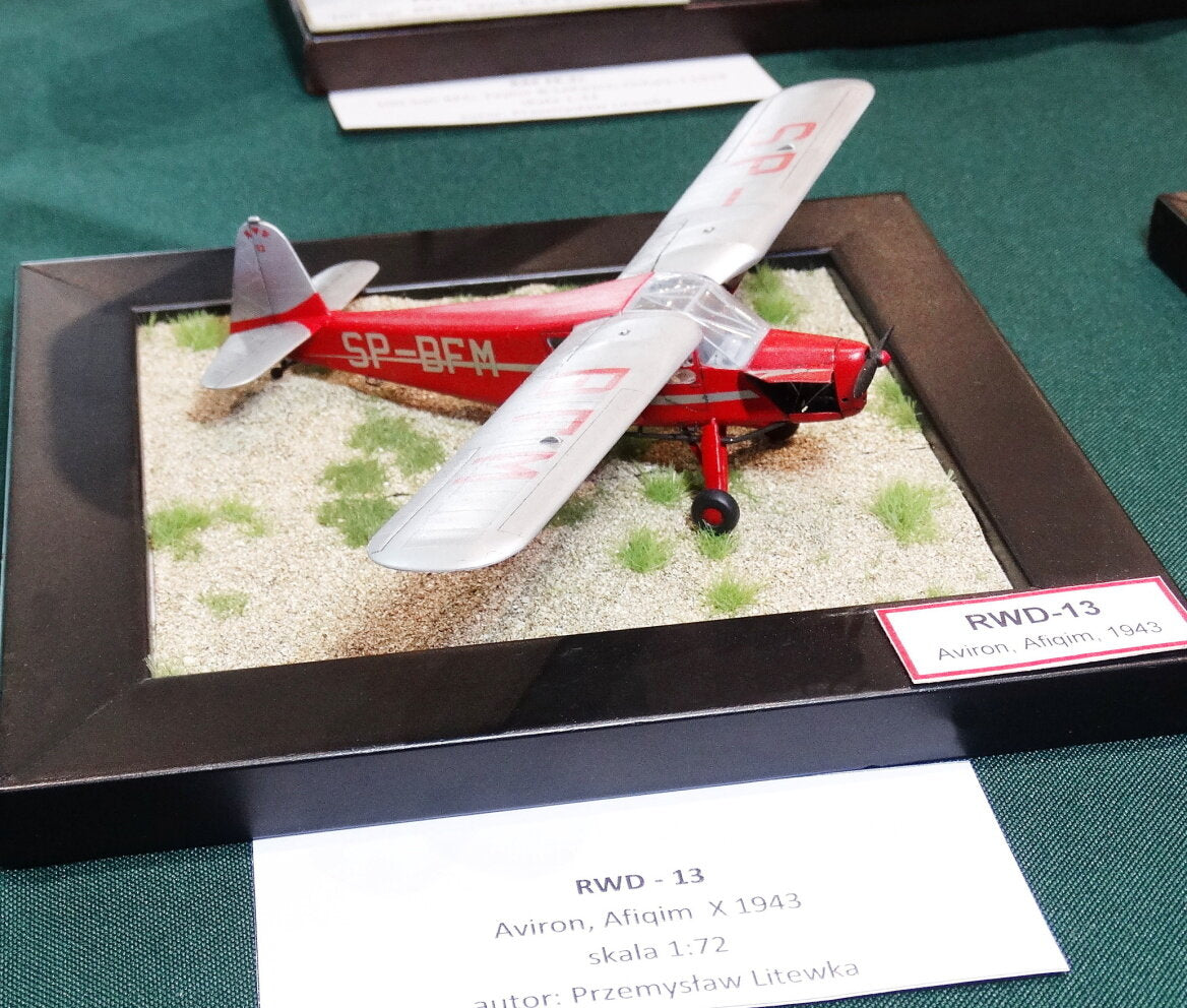 RS Models 94099 RWD-13ST Polish Touring Plane 1/72 – Bild 5