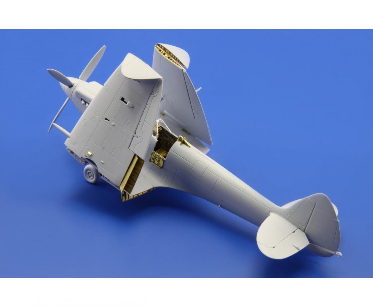 Eduard 49583 Seafire F. XVII SA 1/48 AIRFIX – image 3