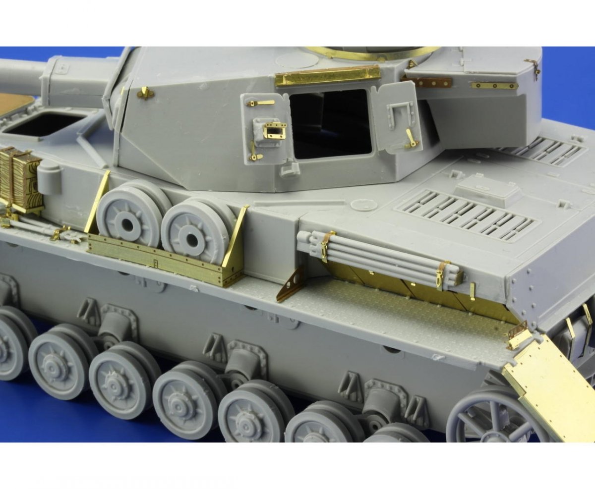 Edouard 36245 Pz. IV Ausf. H 1/35 Italeri – image 7