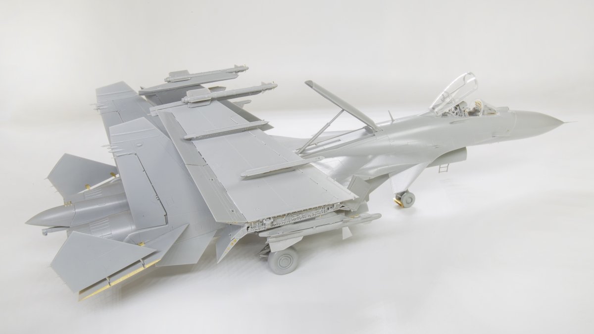 MiniBase 8001 SU-33 Flanker-D 1/48 – immagine 37