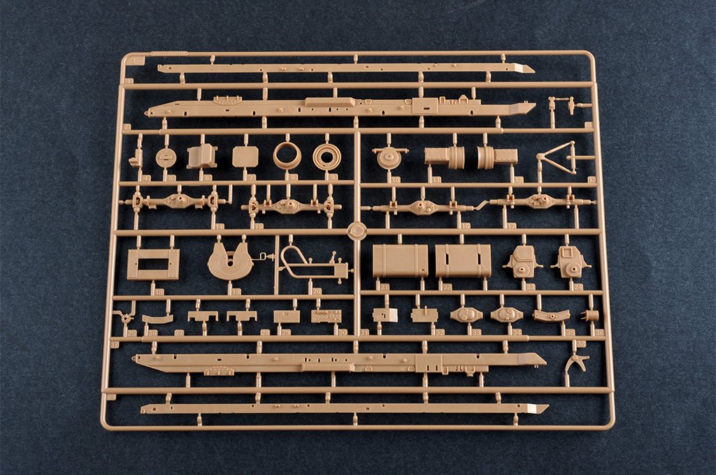 J&amp;#39;adore le kit 63527 M1001 avec remorque lanceuse Erector M790 au 1/35 – image 11