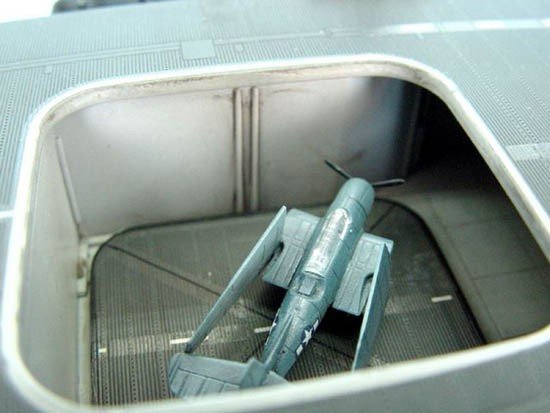 Trumpeter 05603 Porte-avions américain CV-10 Yorktown 1944 (1/350) – Bild 7