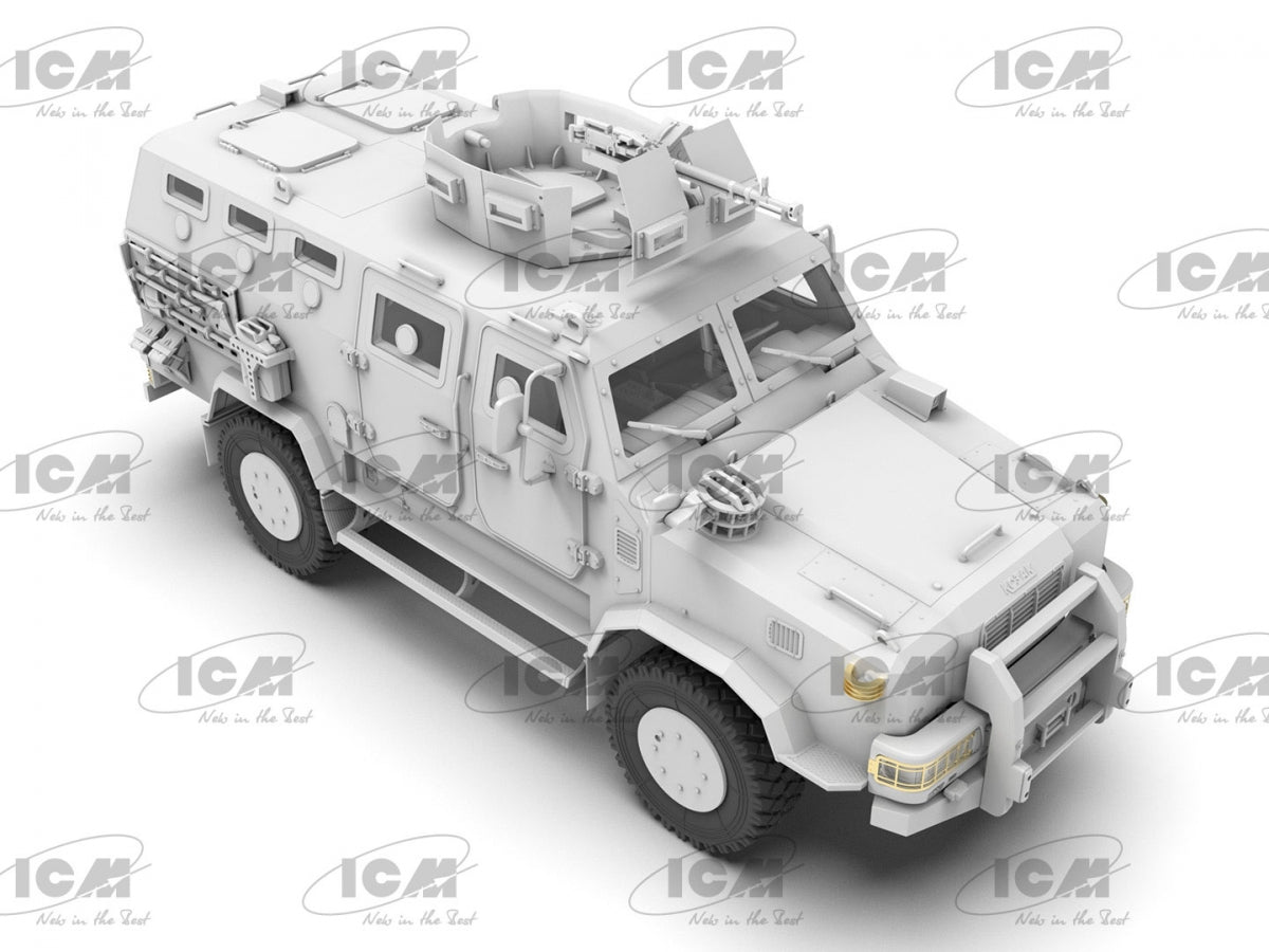 ICM 35016 Kozak-2 Service national des gardes-frontières d&amp;#39;Ukraine 1/35 – Bild 13