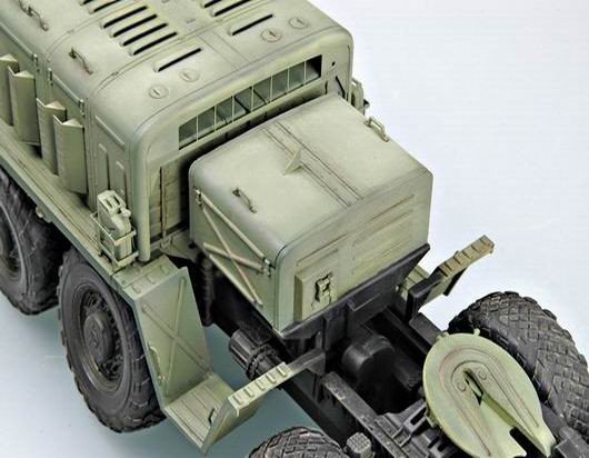 Trumpeter 00211 MAZ-537G type intermédiaire avec semi-remorque MAZ/ChMZAP 5247G (1/35) – immagine 7