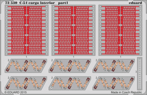 Intérieur cargo Eduard 73530 C-54 1/72 REVELL