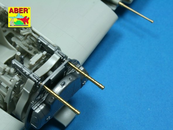 Aber A32106 Armement pour chasseur japonais Mitsubishi A6M5 Zero (1/32) – immagine 3