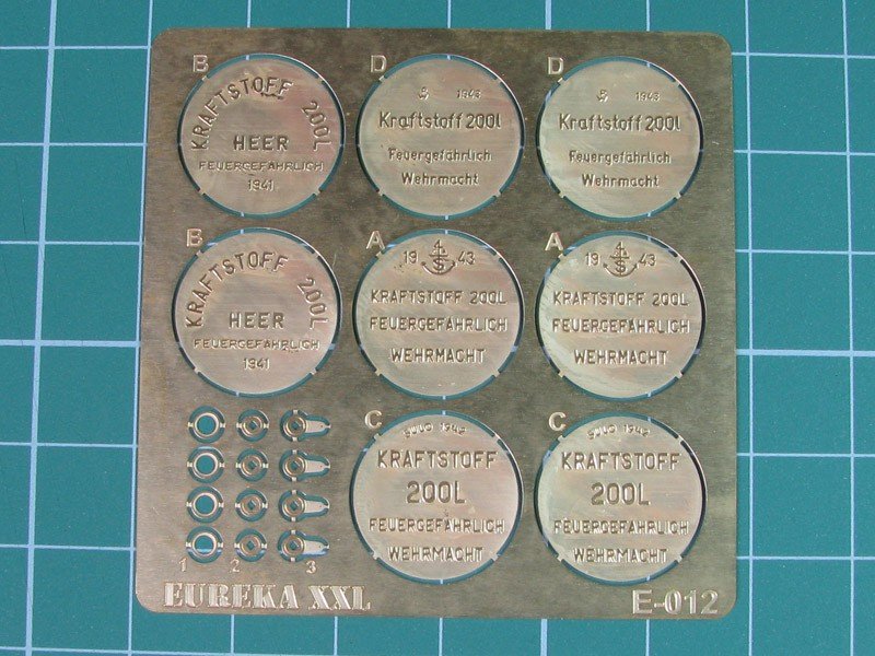 Eureka XXL E-012 Jeu de 4 barils 200 l 1/35 – immagine 6